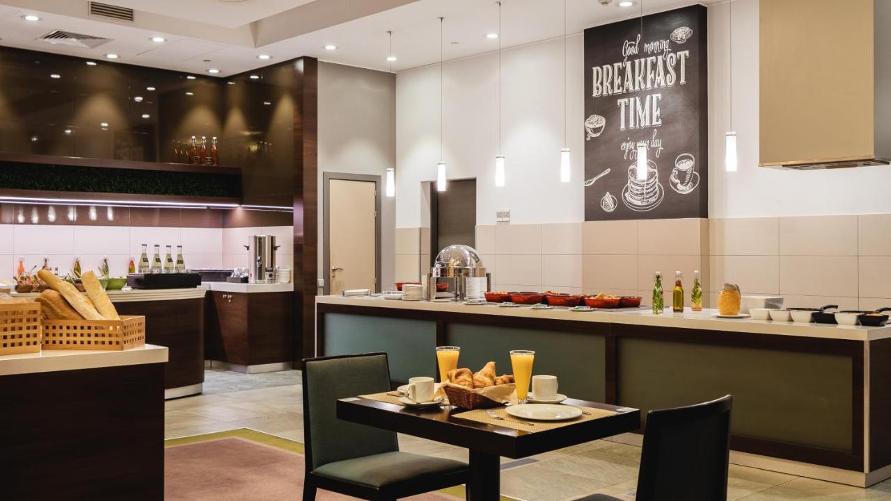 - Kyiv, An Ihg 4*