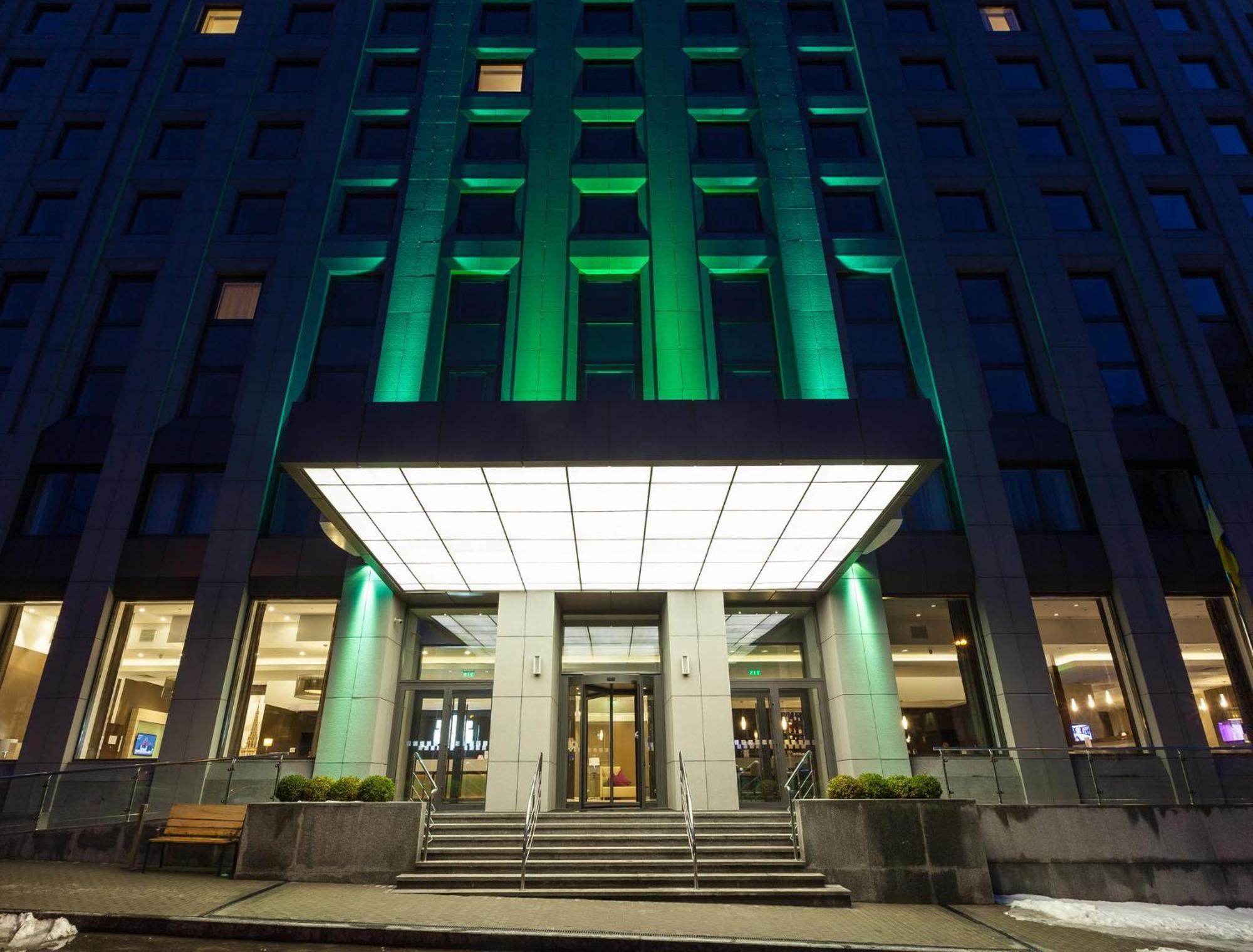 Hotel - Kyiv, An Ihg 4*