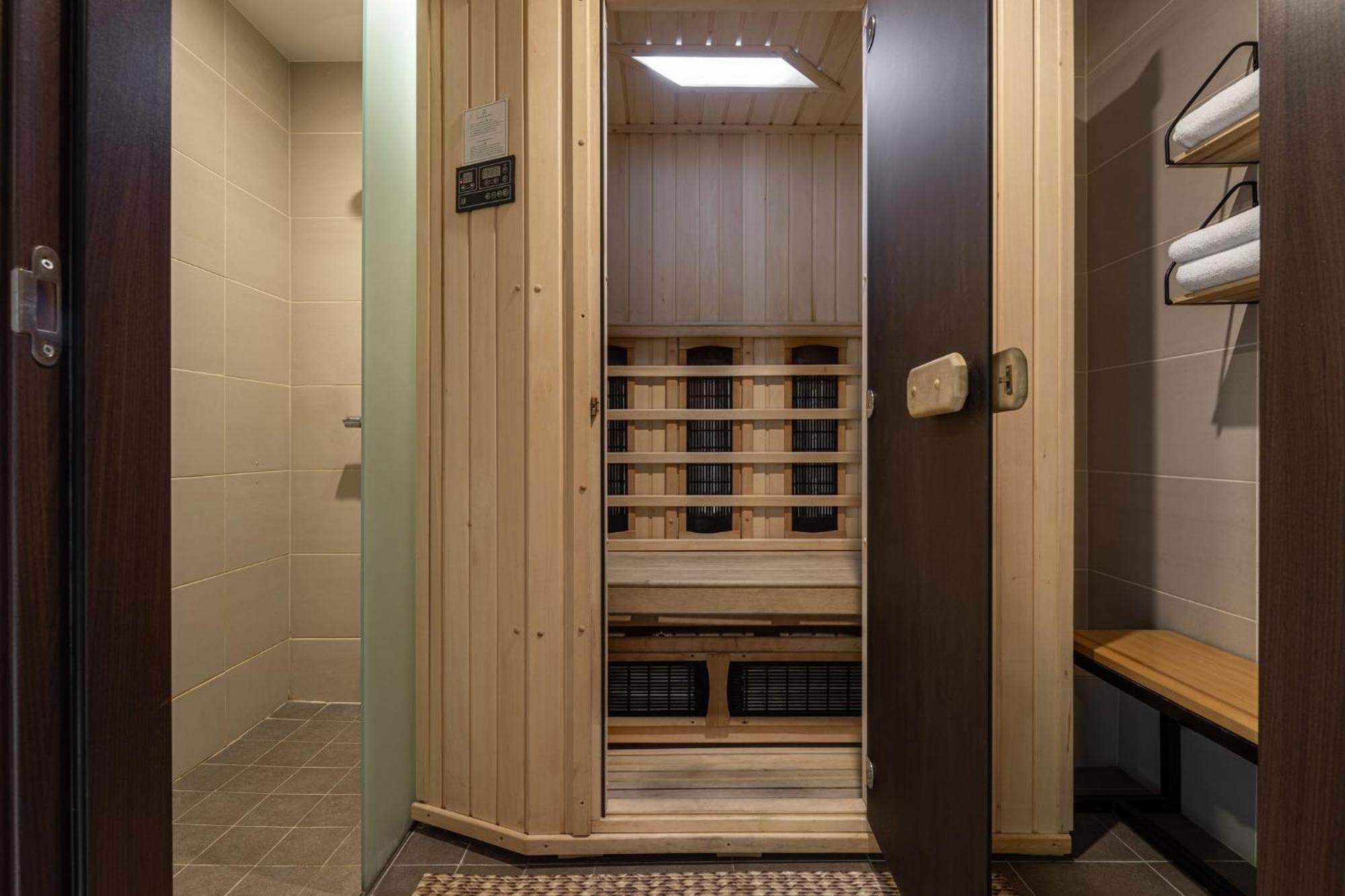 Hotel - Kyiv, An Ihg