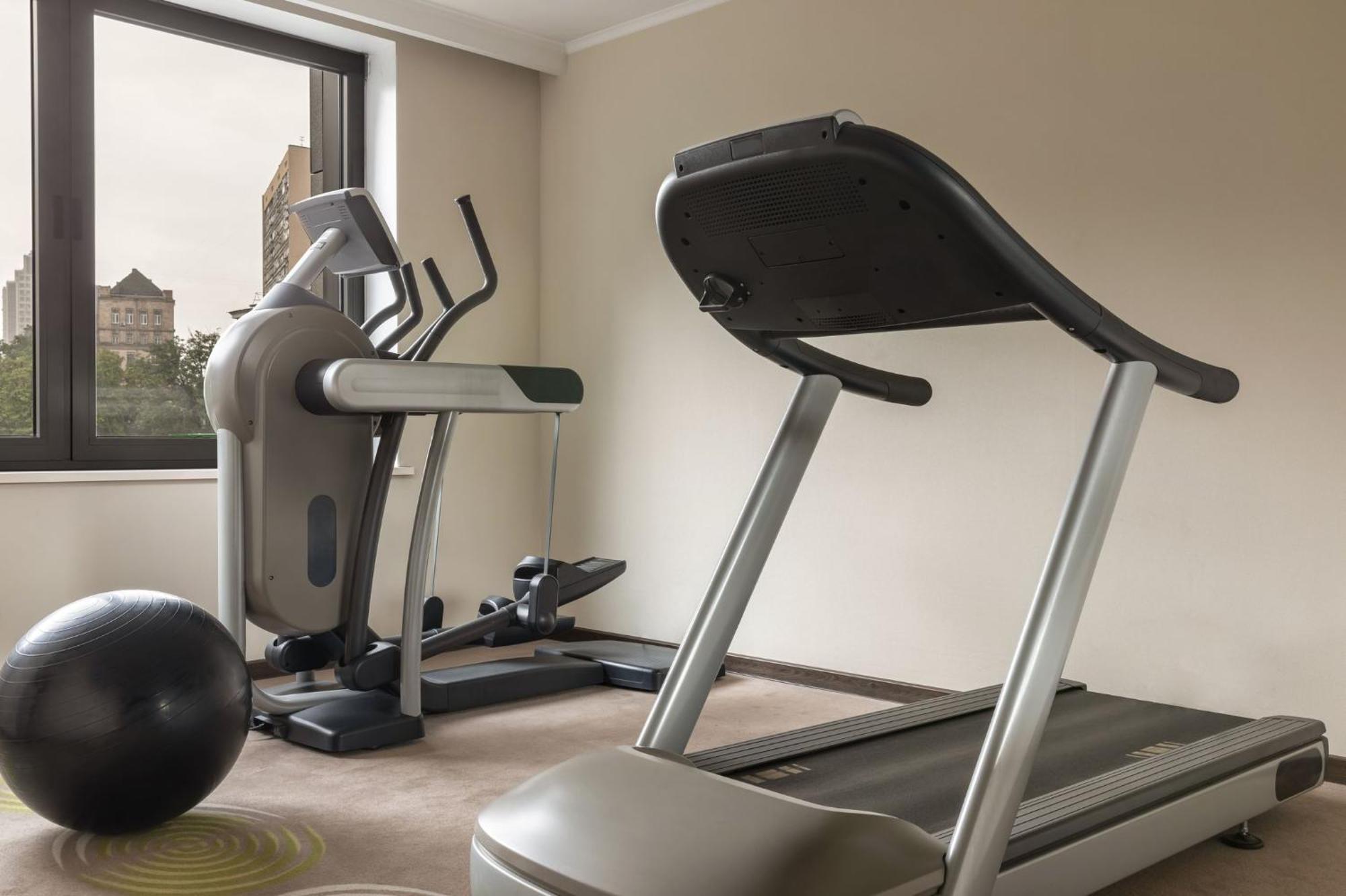 - Kyiv, An Ihg Hotel 4*