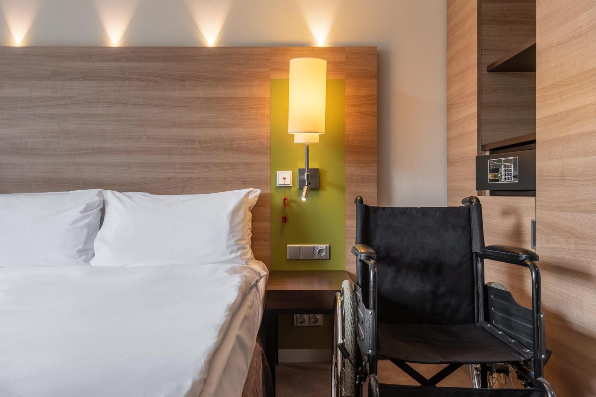 Hotel - Kyiv, An Ihg