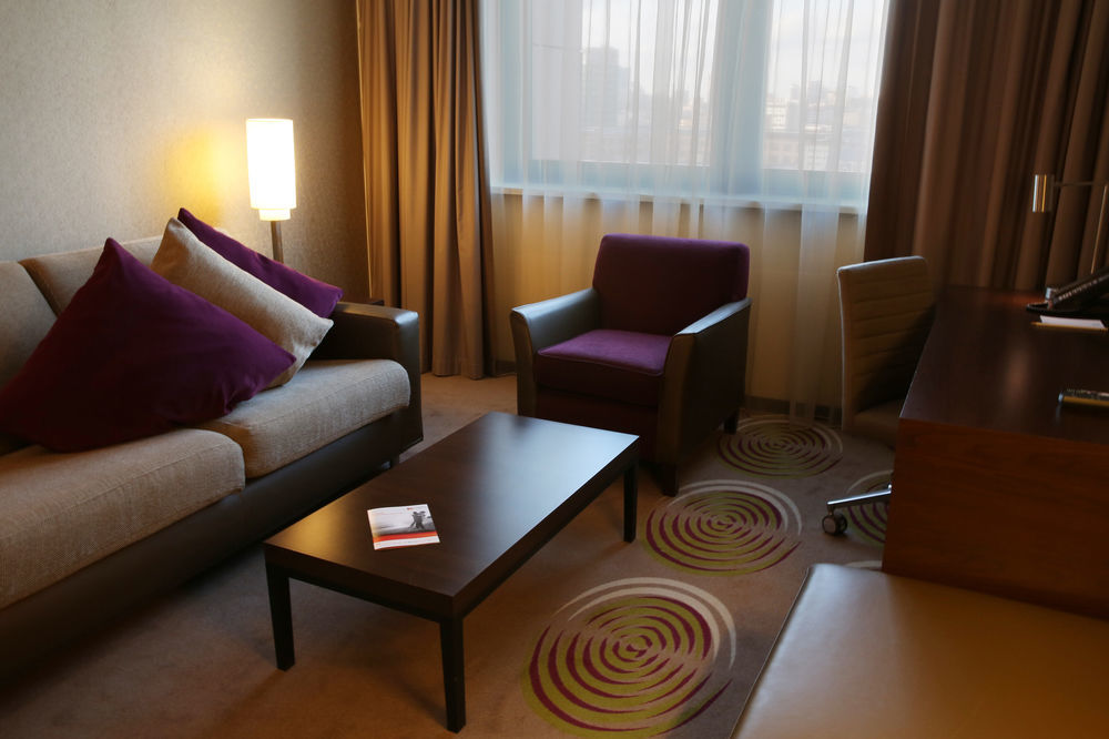 - Kyiv, An Ihg Hotel Kyiv